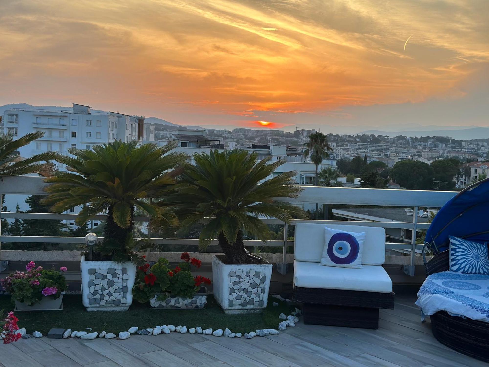 Cannes Croisette Sea & Sky Luaran gambar
