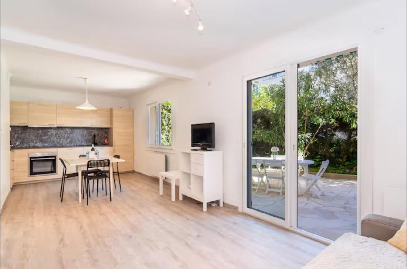 Cannes Croisette Sea & Sky Luaran gambar